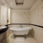 Splendor Hotel 4*