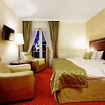 Hotel Splendor 4*