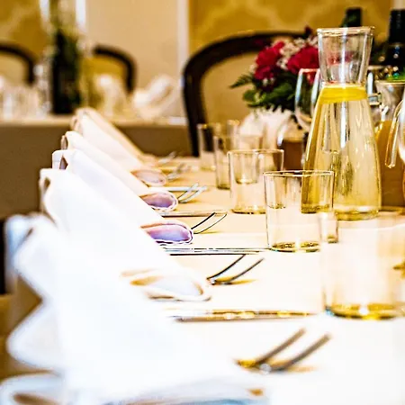 Отель Splendor 4*