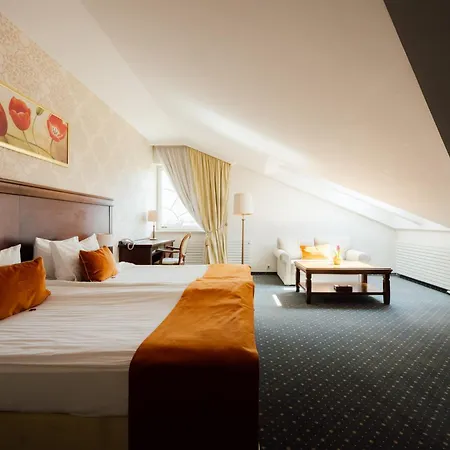 Отель Splendor Бабиче Нове