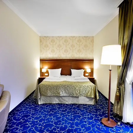 Splendor 4*