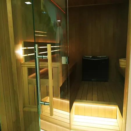Splendor Hotel