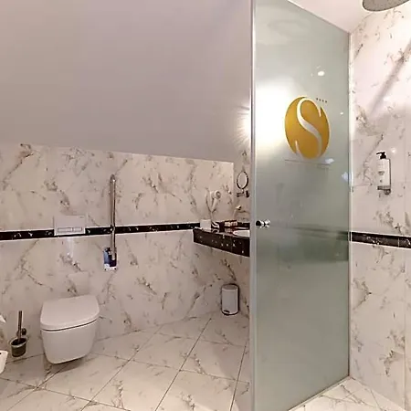 Hotel Splendor