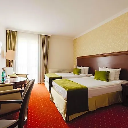 Splendor Hotel 4*